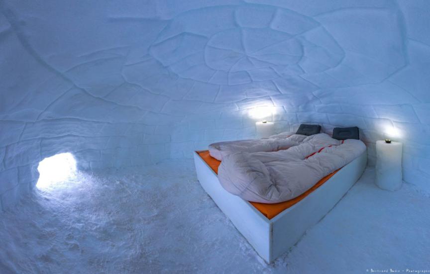Night in an Igloo, Undiscovered Mountains